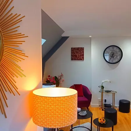 Apartamento Vivez A Pied - A 2 Pas Du Chateau, Des Musees, Du Marche, Des Restaurants Et Au Pied Du Port De Plaisance *
