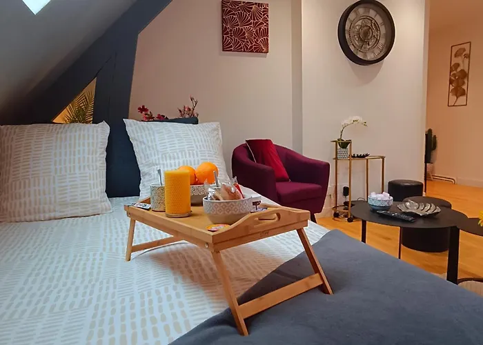 Apartamento Vivez A Pied - A 2 Pas Du Chateau, Des Musees, Du Marche, Des Restaurants Et Au Pied Du Port De Plaisance